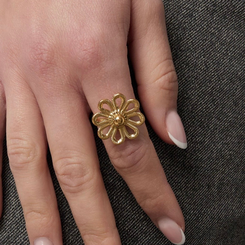 RING - BLOEM